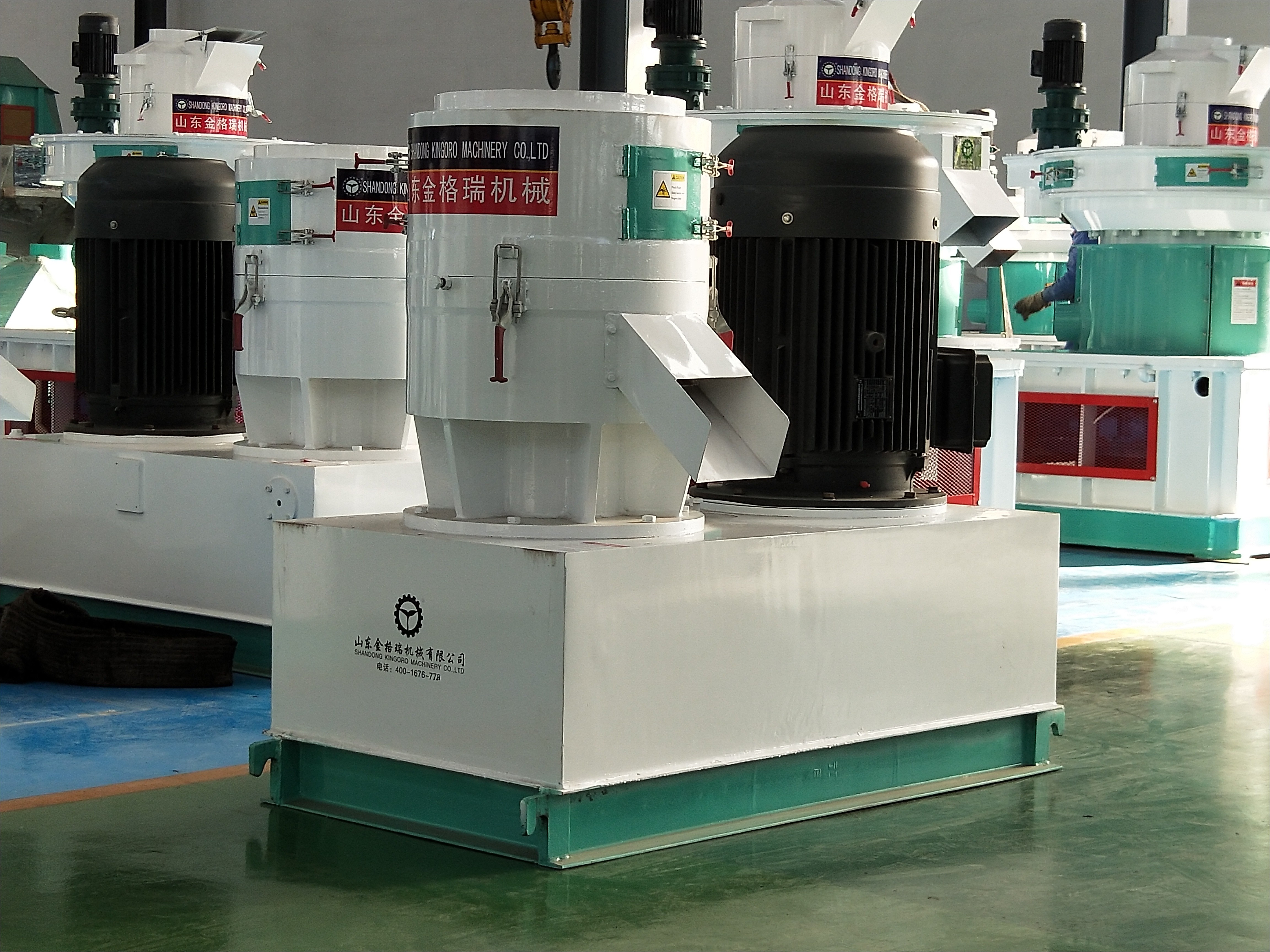 秸稈午夜美女福利视频