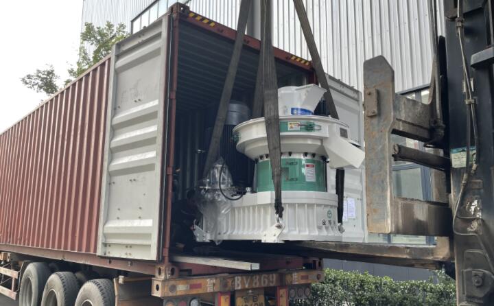  生物質午夜美女福利视频