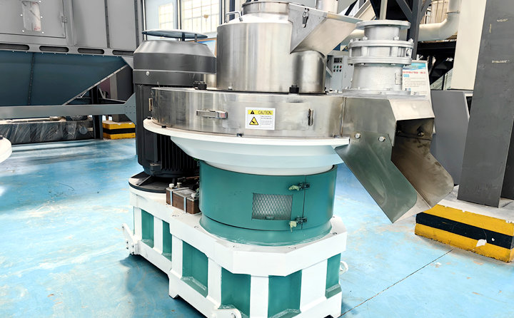 生物質午夜美女福利视频