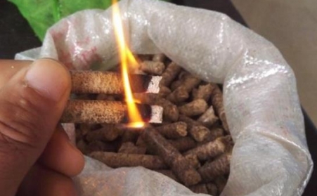 生物質午夜美女福利视频的顆粒燃料和煤哪個便宜？