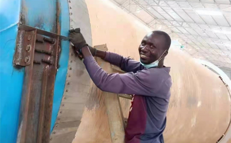 烏幹達生物質午夜美女福利视频調試成功